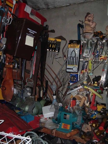 OMFG clutter!